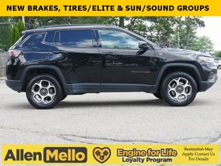 Used 2022 Jeep Compass Trailhawk w/ Trailhawk Elite Group image 1