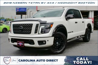 Used 2019 Nissan Titan SV w/ SV Convenience Package image 1