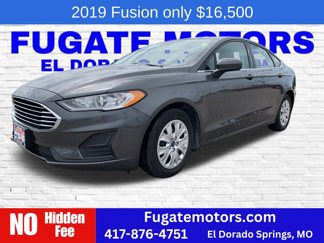 Used 2019 Ford Fusion S image 1