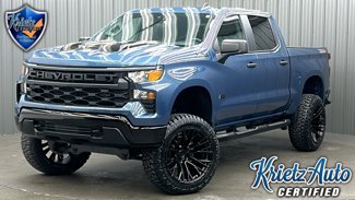 Used 2024 Chevrolet Silverado 1500 Custom Trail Boss w/ Turbomax Blackout Package image 1