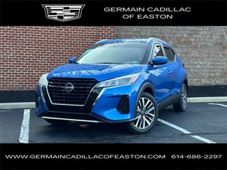 Used 2023 Nissan Kicks SV image 1