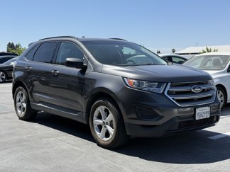 Used 2018 Ford Edge SE image 1