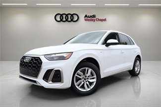 Used 2023 Audi Q5 2.0T Premium w/ Convenience Package image 1