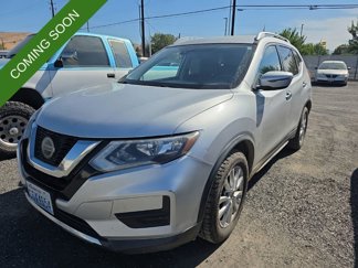 Used 2019 Nissan Rogue SV image 1