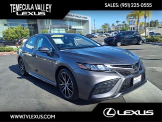 Used 2023 Toyota Camry SE image 1