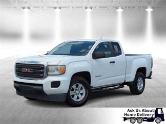 Used 2015 GMC Canyon W/T image 1