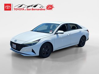 Used 2022 Hyundai Elantra SEL w/ Cargo Package image 1