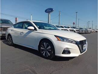 Used 2019 Nissan Altima 2.5 SV image 1