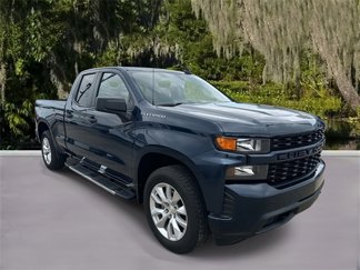 Used 2019 Chevrolet Silverado 1500 Custom w/ Custom Value Package image 1