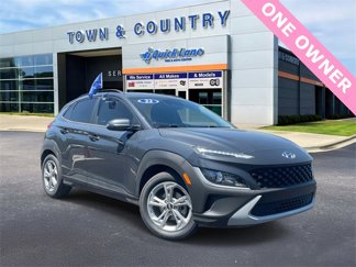 Used 2022 Hyundai Kona SEL image 1