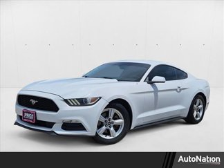 Used 2015 Ford Mustang Coupe image 1