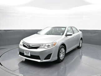 Used 2012 Toyota Camry SE image 1