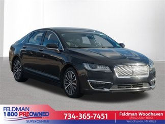 Used 2019 Lincoln MKZ Premiere image 1
