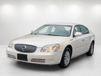 Used 2008 Buick Lucerne CX image 1