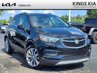 Used 2020 Buick Encore Preferred image 1