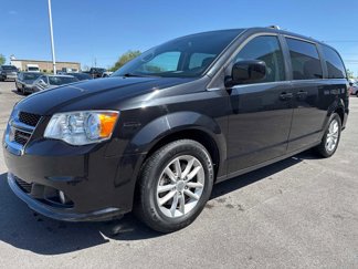 Used 2019 Dodge Grand Caravan SXT image 1