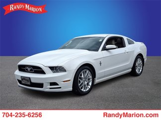 Used 2013 Ford Mustang Premium image 1