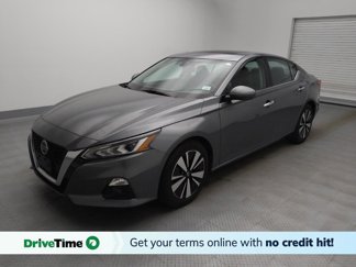 Used 2020 Nissan Altima 2.5 SV image 1