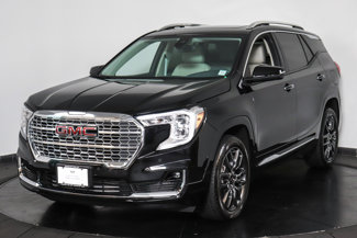Used 2024 GMC Terrain Denali w/ Black Diamond Edition image 1