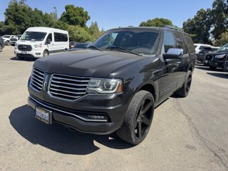 Used 2015 Lincoln Navigator 2WD image 1