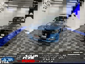 Used 2020 Dodge Charger SXT w/ Blacktop Package image 1