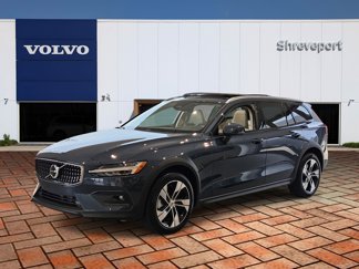 New 2026 Volvo V60 B5 Cross Country Plus w/ Protection Package Premier video 1