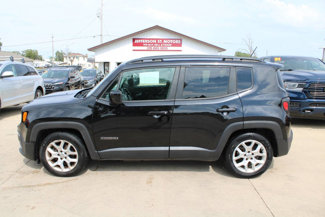 Used 2015 Jeep Renegade Latitude image 1