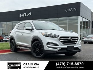Used 2017 Hyundai Tucson SE image 1