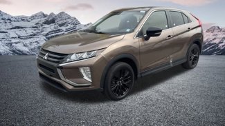 Used 2019 Mitsubishi Eclipse Cross LE image 1