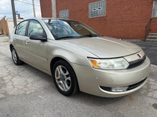Used 2004 Saturn ION Level 3 w/ Travel Pkg image 1