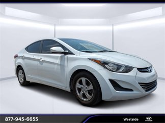 Used 2015 Hyundai Elantra SE image 1