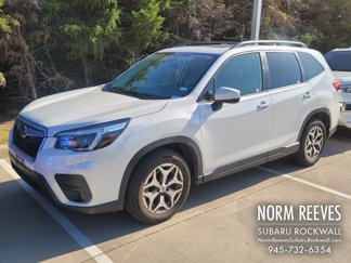 Used 2021 Subaru Forester Premium image 1