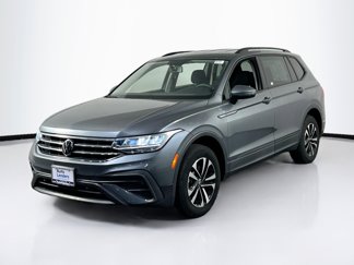 Used 2022 Volkswagen Tiguan S image 1