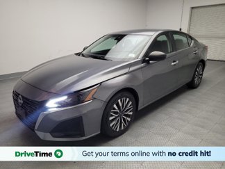 Used 2024 Nissan Altima 2.5 SV image 1