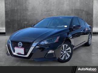 Used 2022 Nissan Altima 2.5 S image 1