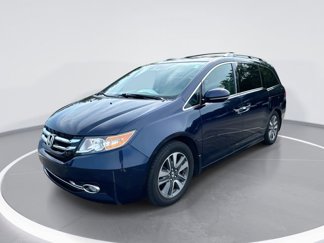 Used 2017 Honda Odyssey Touring image 1