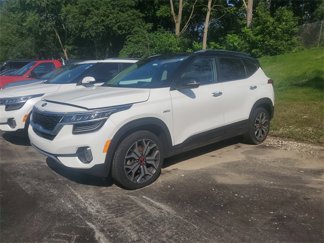 Certified 2021 Kia Seltos SX image 1