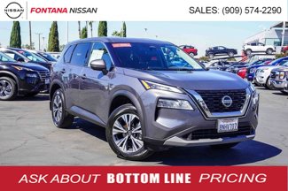 Certified 2021 Nissan Rogue SV image 1