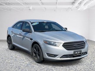 Used 2016 Ford Taurus SEL image 1