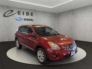 Used 2011 Nissan Rogue SV w/ SL Pkg image 1