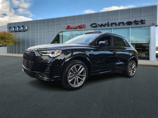 Certified 2023 Audi Q3 2.0T Premium w/ Black Optic Sport Package image 1