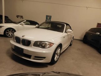 Used 2011 BMW 128i Convertible image 1