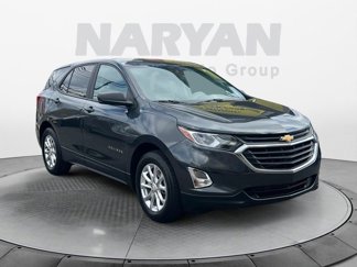 Used 2020 Chevrolet Equinox LS w/ LS Convenience Package image 1