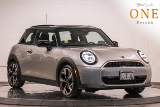 Used 2025 MINI Cooper S image 1