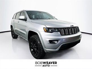Used 2019 Jeep Grand Cherokee Altitude image 1
