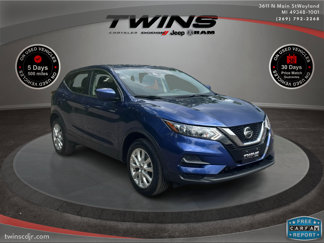 Used 2021 Nissan Rogue Sport S image 1