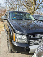 Used 2011 Chevrolet Suburban LT w/ Luxury Package image 1