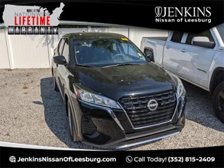 Certified 2023 Nissan Kicks S image 1
