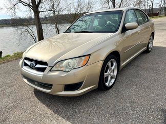 Used 2008 Subaru Legacy 2.5i image 1