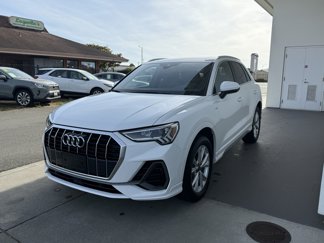 Used 2023 Audi Q3 2.0T Premium image 1